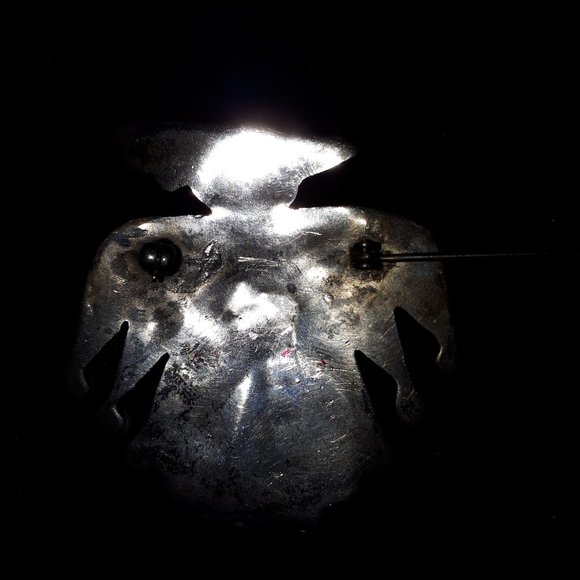 Outstanding Zuni Inlaid Thunderbird Brooch - Picture 4 of 6